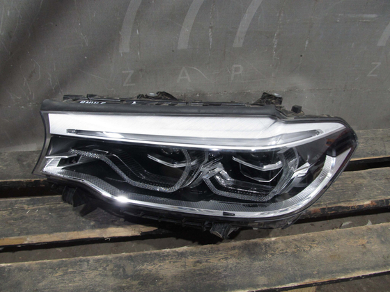 Фара левая LED Adaptive BMW 5-Series (G30)  Б/У Оригинал 63117214961