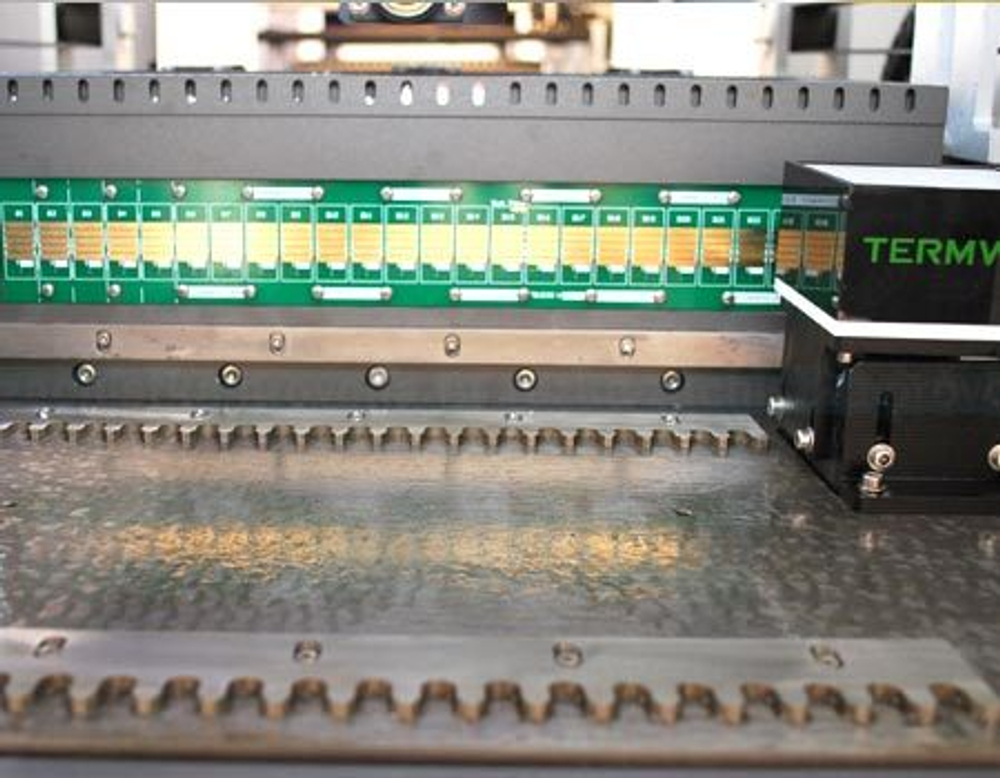 Установщик SMD компонентов Termway TP320V