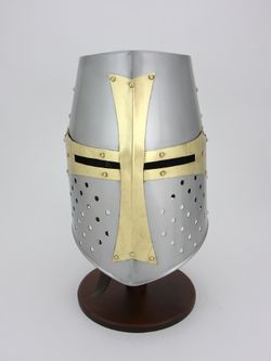 Nautical Шлем крестоносца ''Ведро'' с медной отделкой