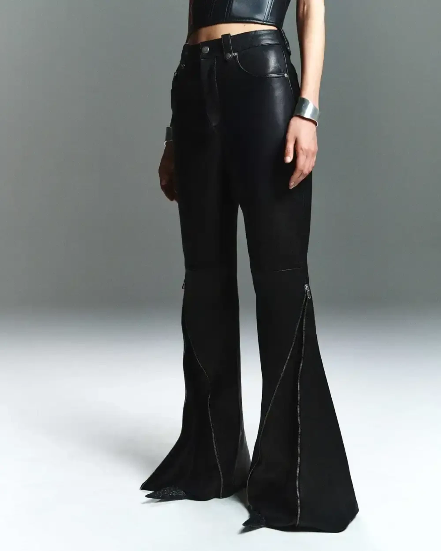 Брюки клеш из кожи наппа с молниями