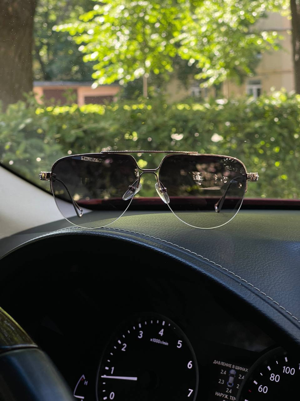 Очки солнцезащитные Chrome Hearts