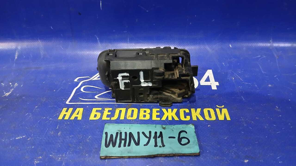 Ручка двери передней левой салонная NISSAN WINGROAD 1999