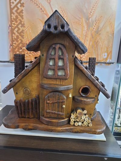 Скворечник, сосна