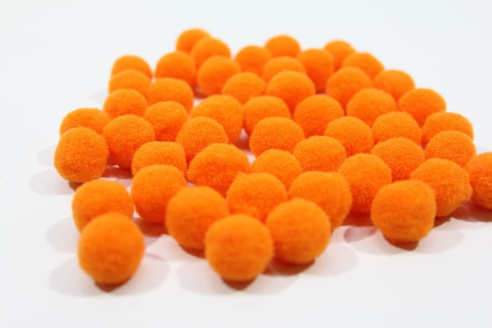 Помпоны, размер 15 мм, цвет 32 светло-оранжевый (1уп = 50шт)