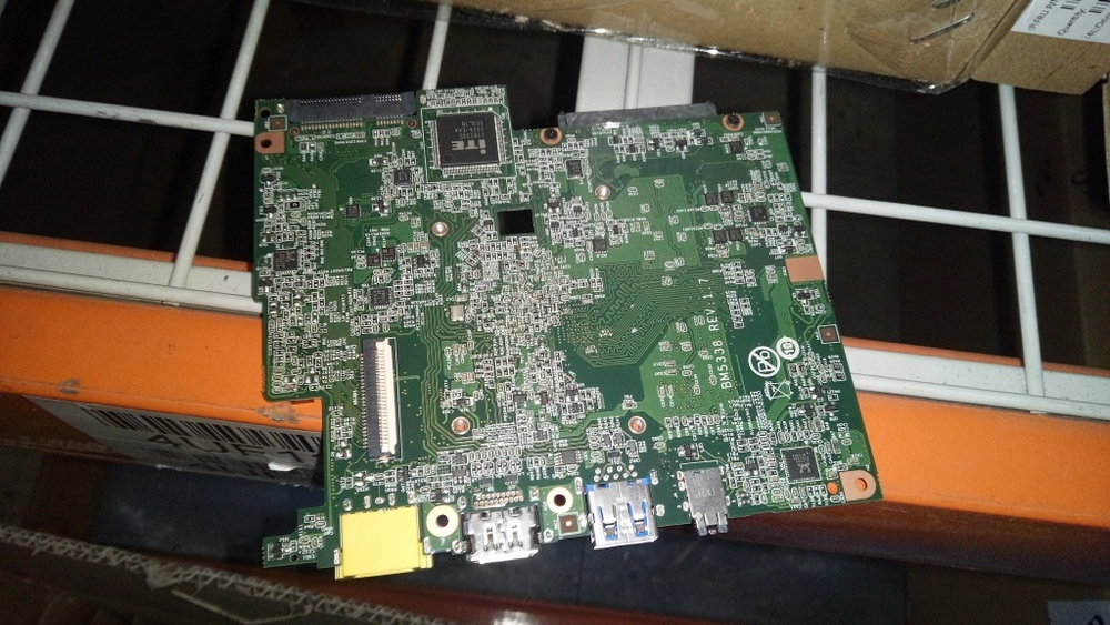 Материнская плата для ноутбука Lenovo FLEX10 N2807 2G (5B20G39156), оригинал