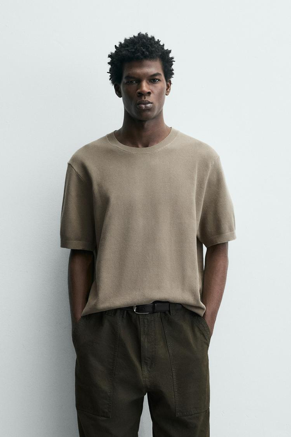 ZARA ФУТБОЛКА RELAXED FIT ИЗ ТРИКОТАЖА, РЫЖЕВАТО-КОРИЧНЕВЫЙ