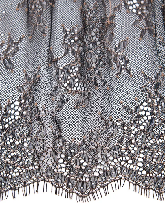 01-11 Кружево шантильи 23 см, черный/бежевый