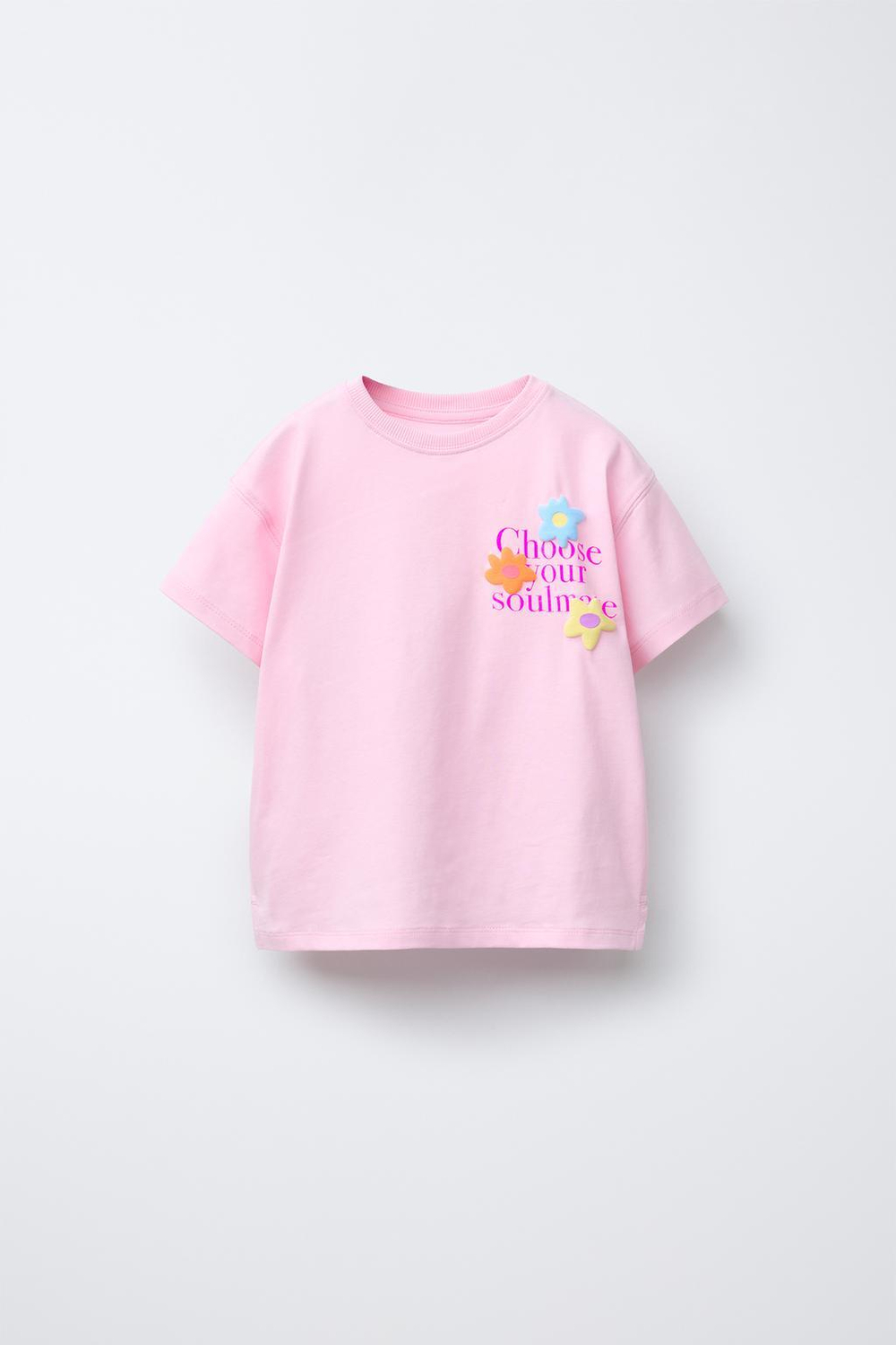 ZARA ФУТБОЛКА С РЕЛЬЕФНЫМ ПРИНТОМ, РОЗОВЫЙ