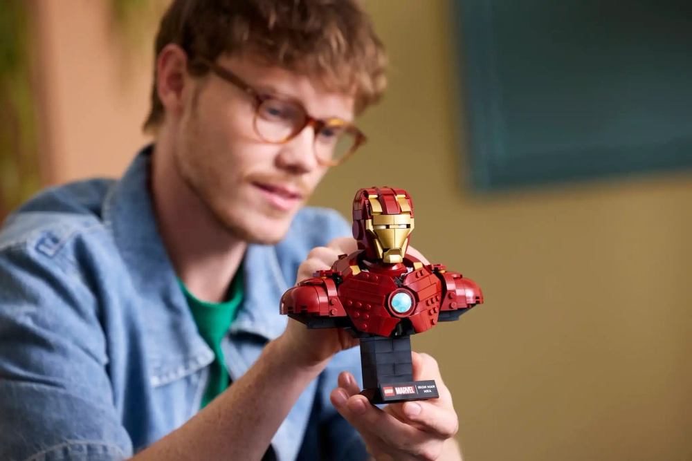 Конструктор LEGO Marvel 76327 Бюст Железного человека MK4