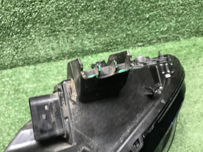 ДХО левый Zeekr 001 (2021-н.в.) LED