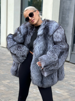 Шуба из меха финской чернобурки 70см