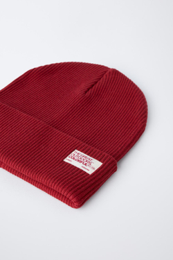 ZARA ТРИКОТАЖНАЯ ШАПКА В РУБЧИК С ЭТИКЕТКОЙ, БУРГУНДИ