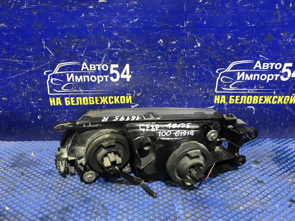 Фара передняя правая MAZDA CAPELLA 1999-2002