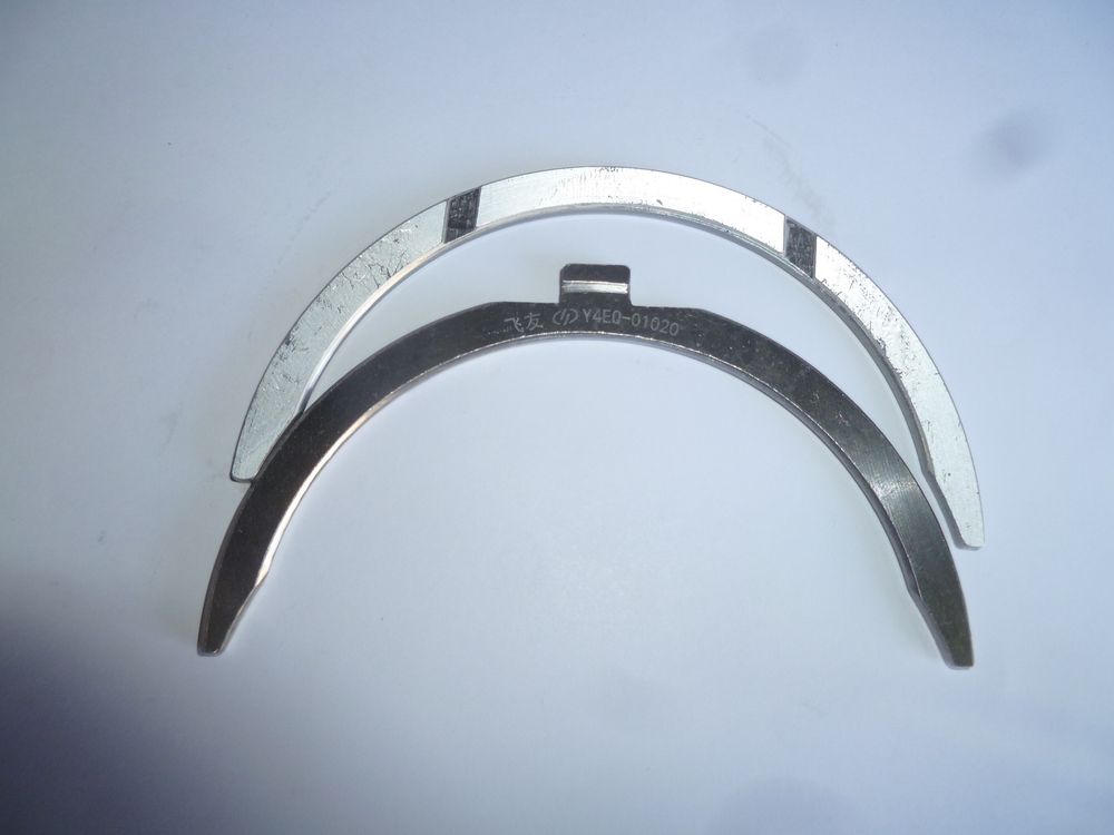 Полукольца упорного подшипника коленчатого вала (комплект из 2 шт.)TDY 25,30,33 4L /Thrust plate, kit