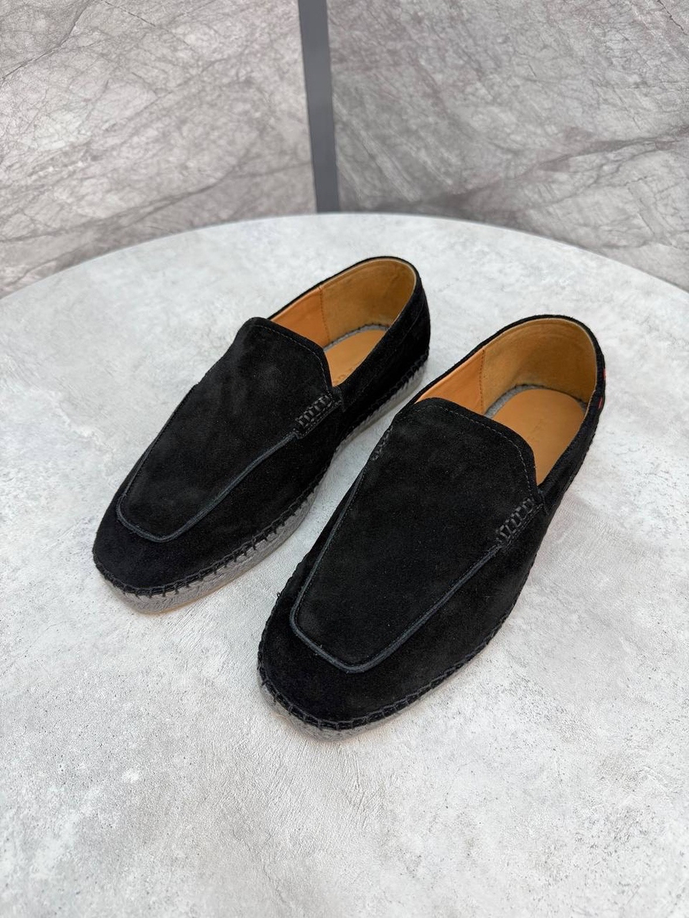 Эспадрильи Kiton