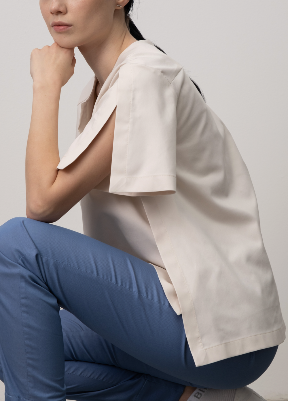 Медицинская туника летящая