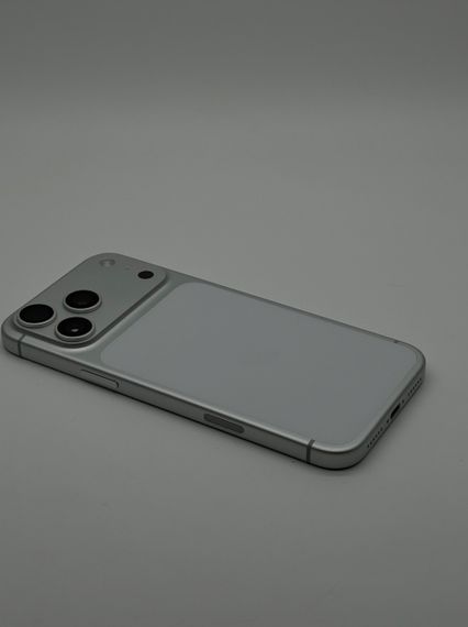 iPhone 17 Pro Max 256Gb SilverSIM+eSIM