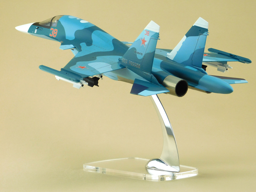 Модель самолета Су-34 (М1:48 ВКС РОССИИ RF-95478_38 Хибины)
