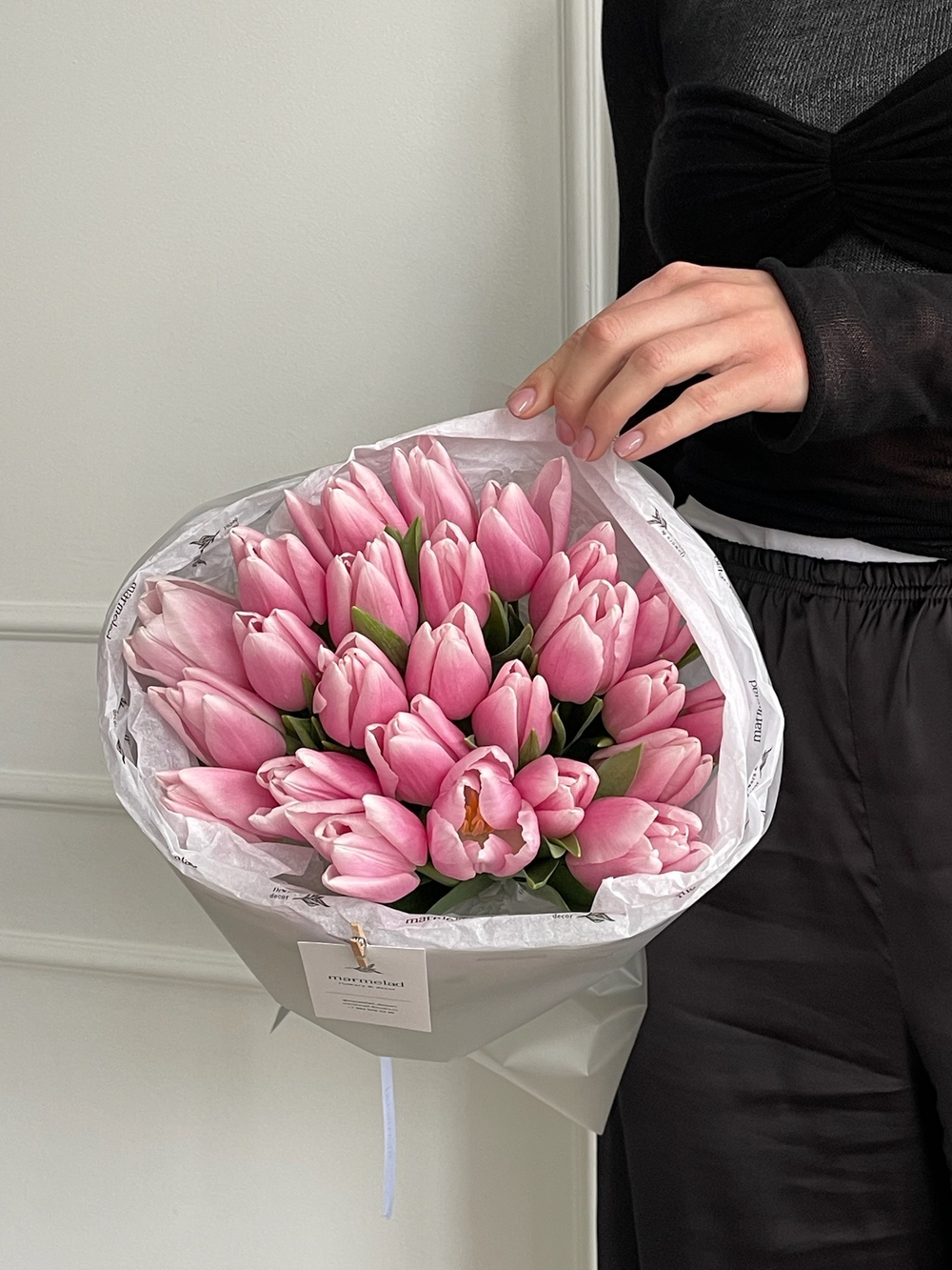 Букет из 25-ти нежно-розовых тюльпанов - нет в наличии