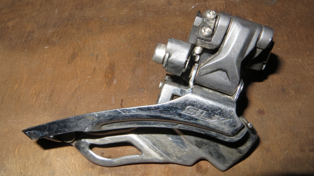 Передний переключатель Shimano SLX  FD-M661