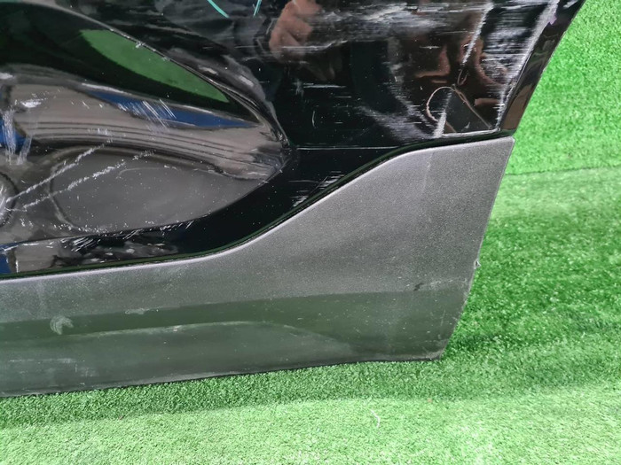 Дверь задняя левая Volvo XC40 (2017-н.в.)