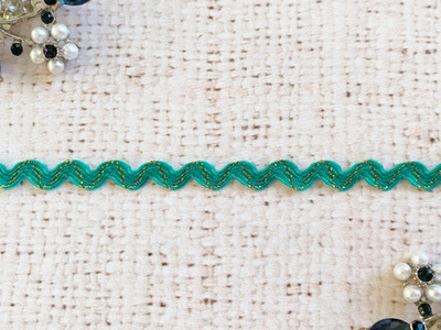 Тесьма "Вьюнок" люрекс золото, ш. 4-5 мм, пр-во Россия