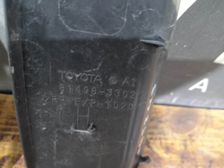 Накладки задних фонарей левая правая комплект Toyota Camry (XV70) 17-нв Б/У Оригинал 8149833020