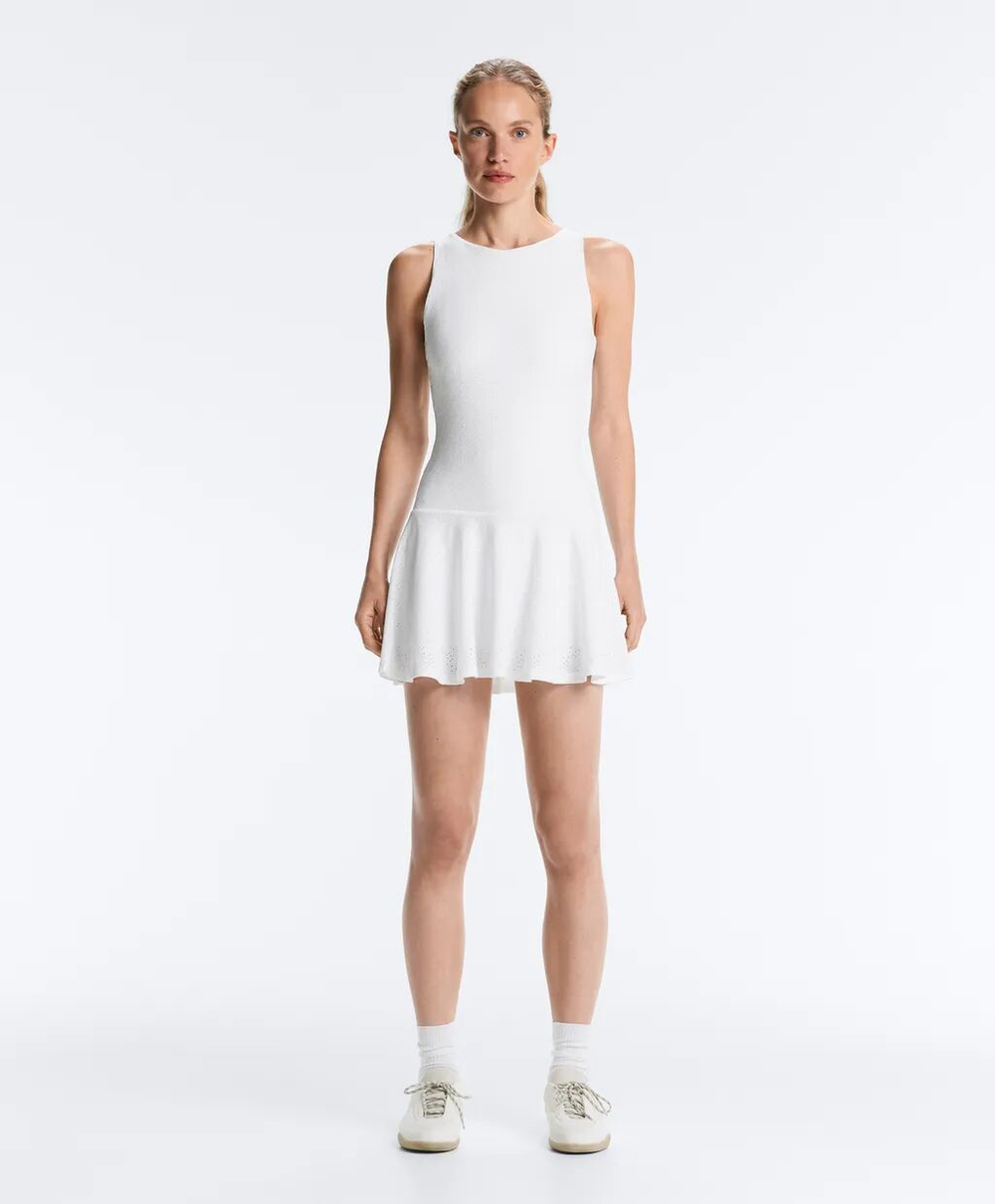 Короткое платье Comfortlux с вышивкой - OYSHO