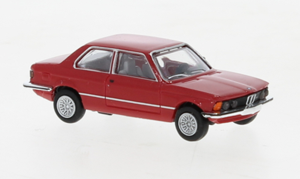 Автомобиль BMW 323i, крвсный 1975, 1:87
