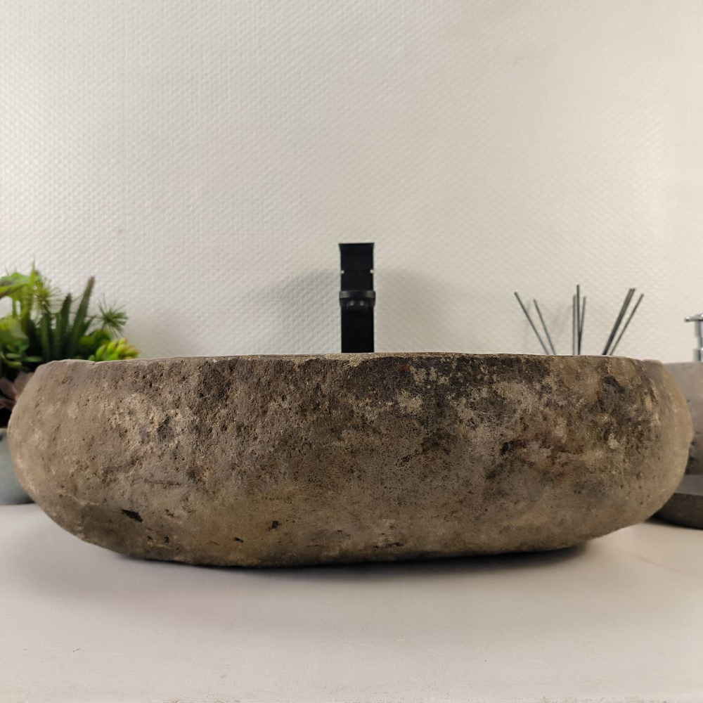 Раковина из речного камня RS-65238 57*46*15 0862