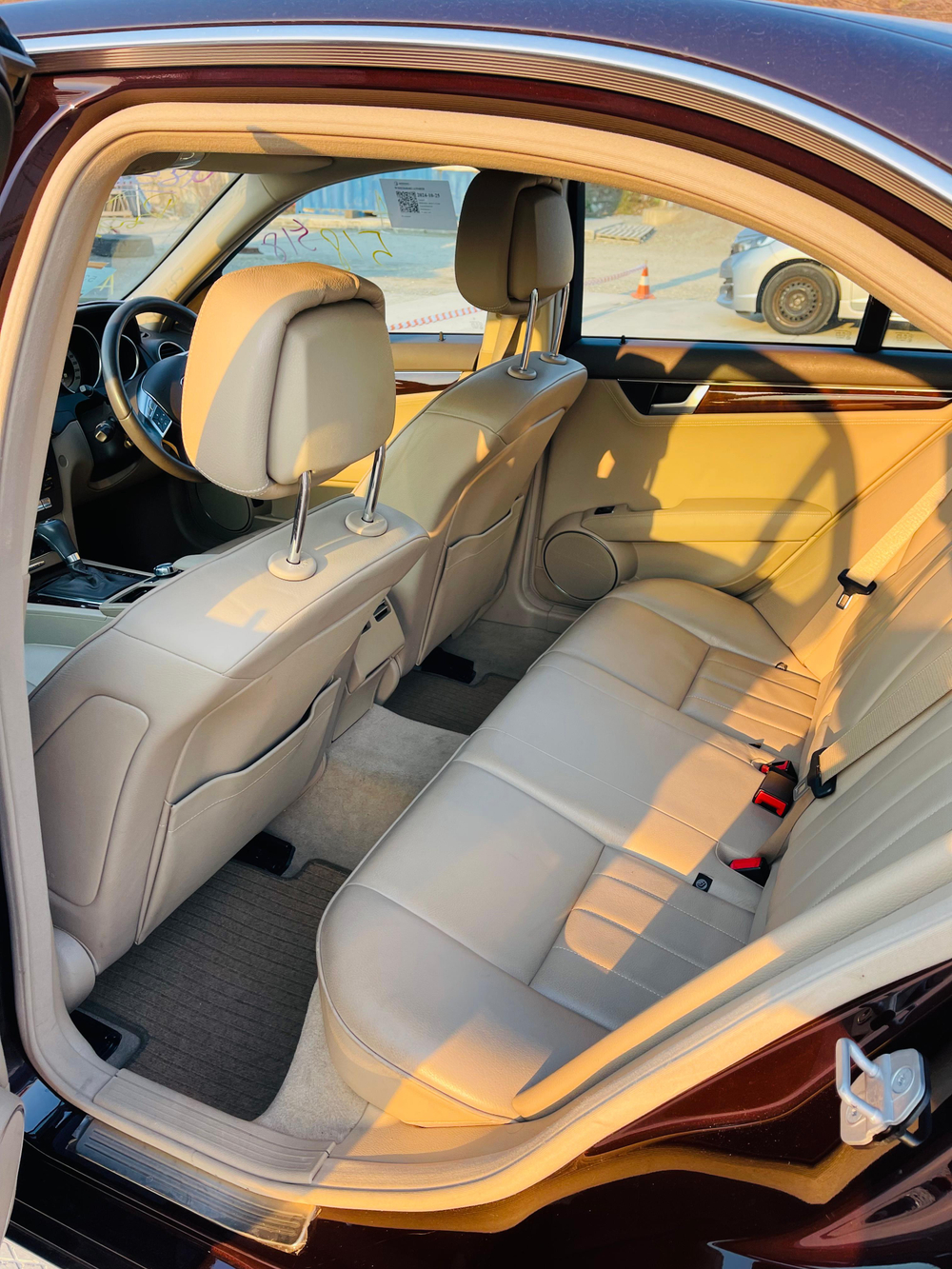 Mercedes-Benz C200, 2011