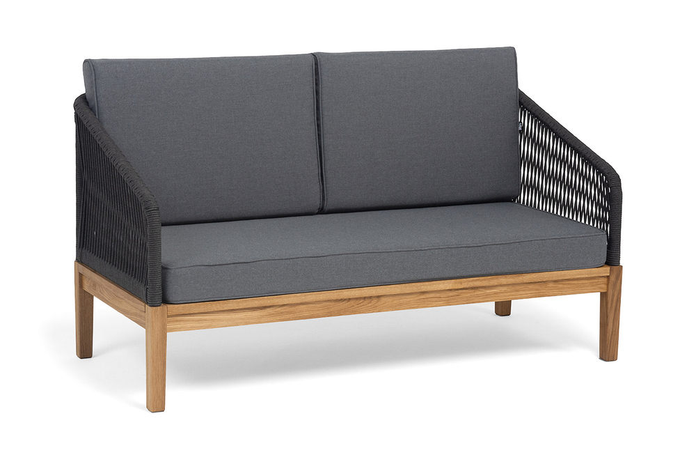 "Канны" диван 2-местный плетеный из роупа, основание дуб, роуп темно-серый круглый, ткань темно-серая 027