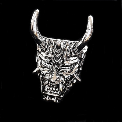 Кольцо незамкнутое Демон