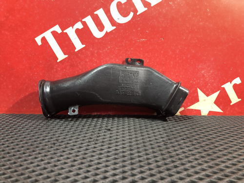 Воздуховод отопителя