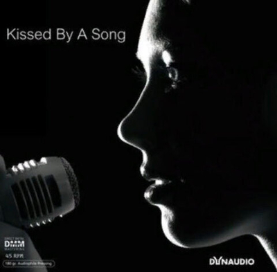 Виниловая пластинка in-akustik Kissed By A Song – Dynaudio (01678011), 2LP