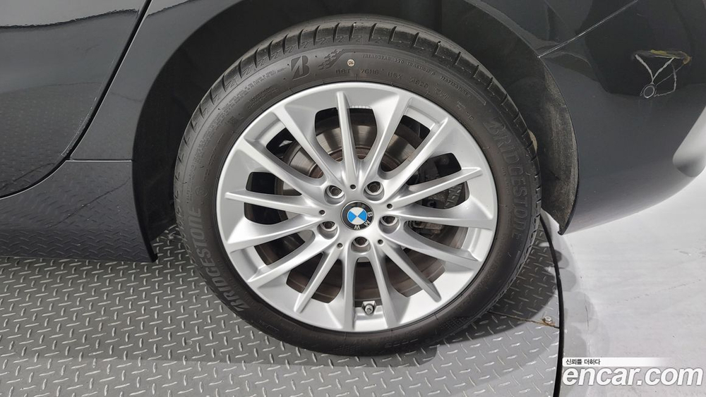 BMW 1 Series (F40) 118d Joy (04.2021)