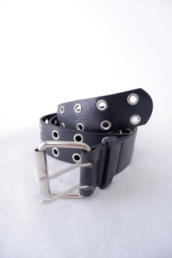 Ремень черный стильный, новый