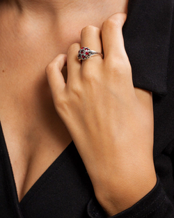 "Малинка"  кольцо в серебряном покрытии из коллекции "Леди" от Jenavi