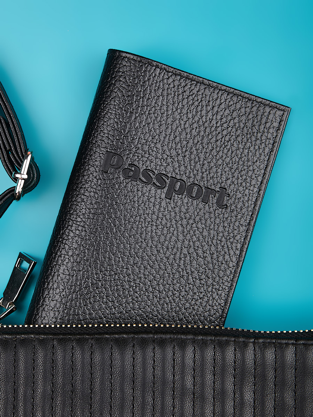 Обложка на паспорт кожаная