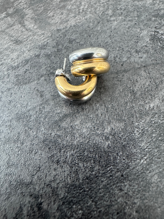 Серьги Dansk Copenhagen, Passion Waterproof, полукольца, биколорные, DNSK26.1-3W2401029 (серебристый