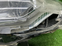 Фара левая Mitsubishi Pajero Sport 3 15-21 галоген