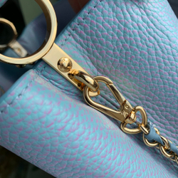 Louis Vuitton Capucines BB