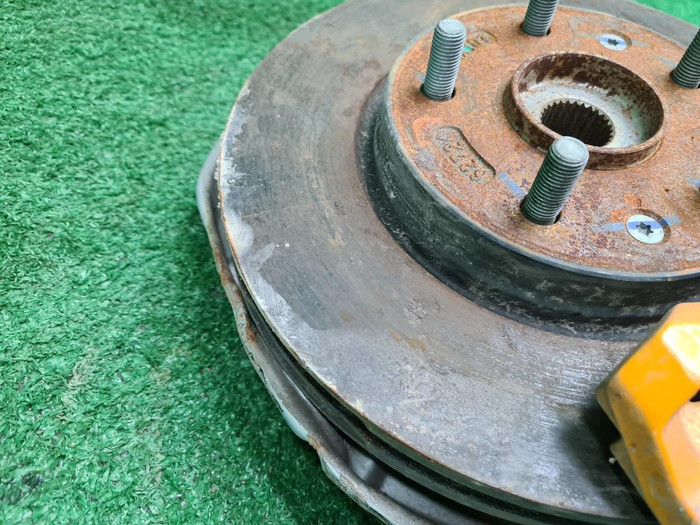 Кулак передний правый Changan Uni-T (2020-н.в.)