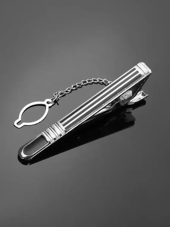 Зажим для галстука стальной "Классический" округлый с эмалью, цвет чёрный в серебре