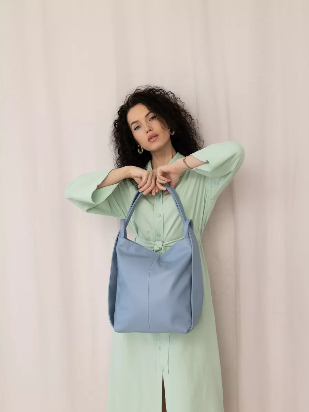 Сумка рюкзак через плечо большая трансформер