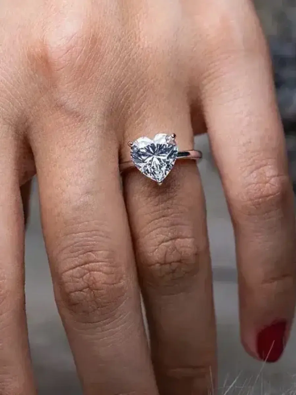 Муассанит "Сердце" 1 сt D/VVS1