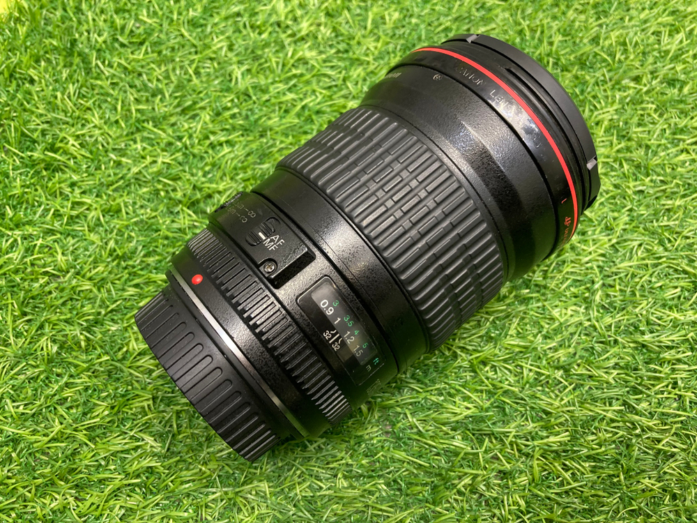 Canon EF 135mm 2L USM