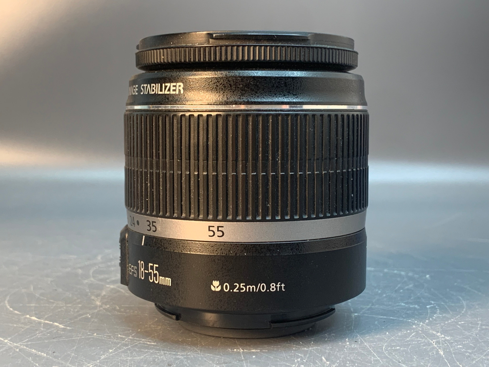 Canon 550D Kit 18-55 12419 кадров без зарядного устройства, не работает автофокус