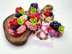 Мыло «Безе с ягодами»