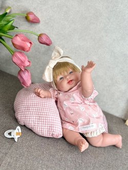 Кукла Marina and Pau 40cм ZOE мягконабивная (M395K)